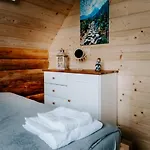 Lasschata - Domki W Gorach Jacuzzi & Sauna Zakopane