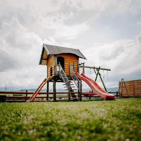 Lasschata - W Gorach Jacuzzi & Sauna Chalet *
