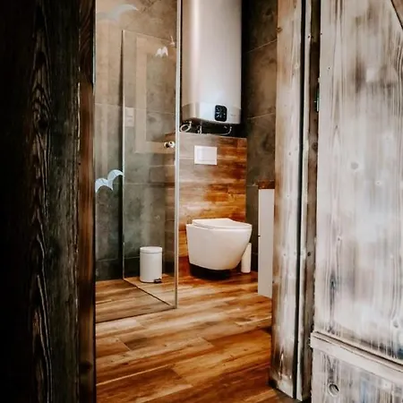 Lasschata - W Gorach Jacuzzi & Sauna Zakopane