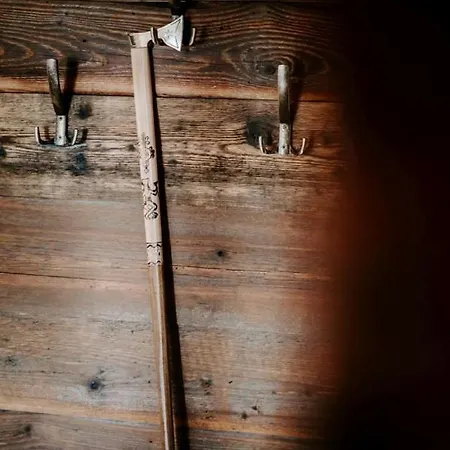Lasschata - W Gorach Jacuzzi & Sauna Chalet