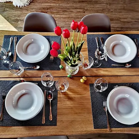 Lasschata - W Gorach Z Balia Oraz Sauna בקתה זקופאנה